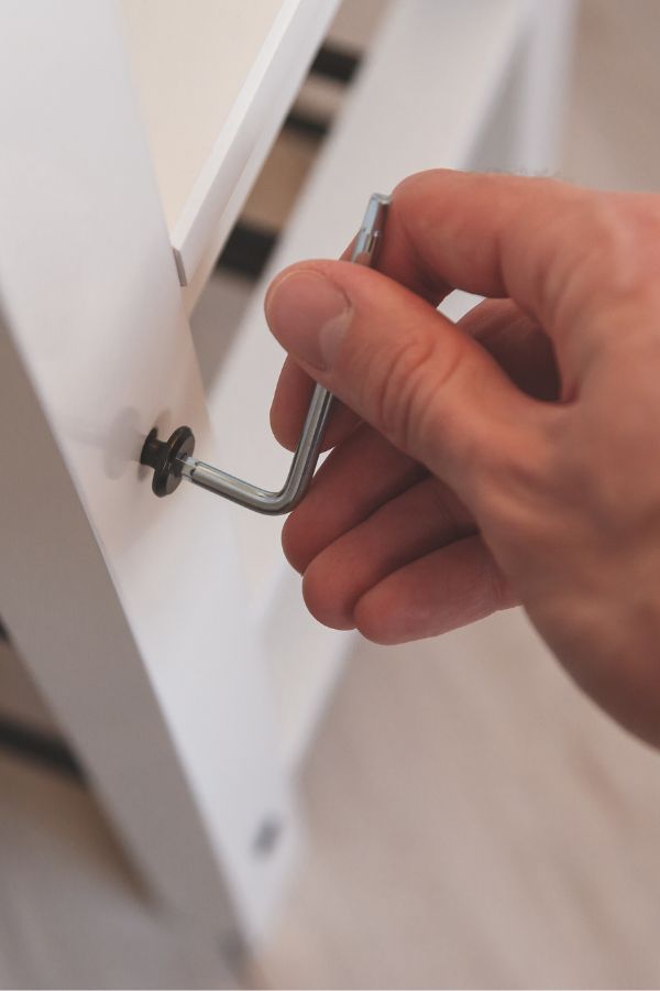 Momos Montageservice Aachen - Montagearbeiten - Küchenmontage - Möbelmontage - Demontage - Entsorgung - Möbeltransport (8)